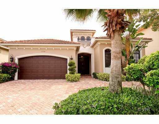 Property Photo:  17792 Villa Club  FL 33496 