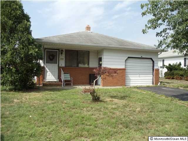 Property Photo:  215 Harrington Drive N  NJ 08757 