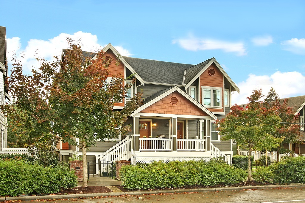 Property Photo: 5819 55th Ave NE B WA 98105