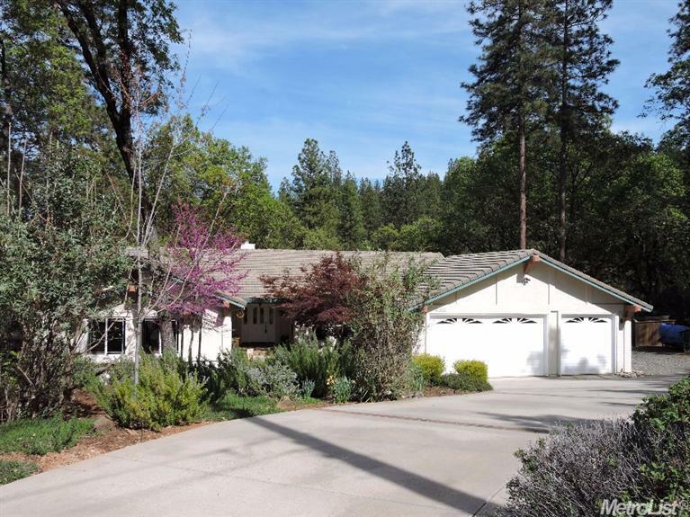 Property Photo: 21965 Oak Ranch Road CA 95713