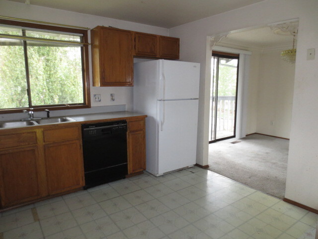 Property Photo: 17527 54th Place W WA 98037