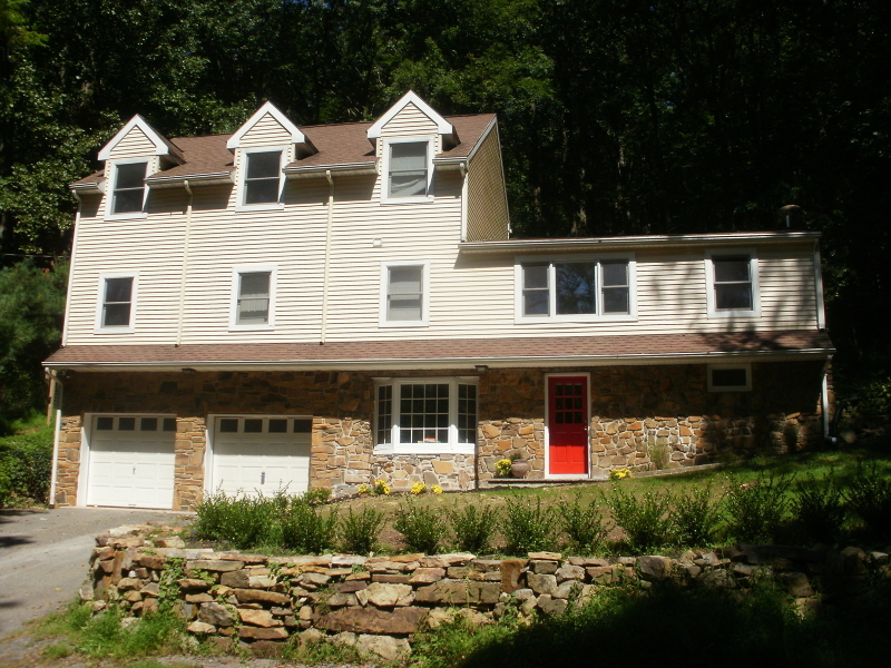 Property Photo:  603 Sweet Hollow Rd  NJ 08804 