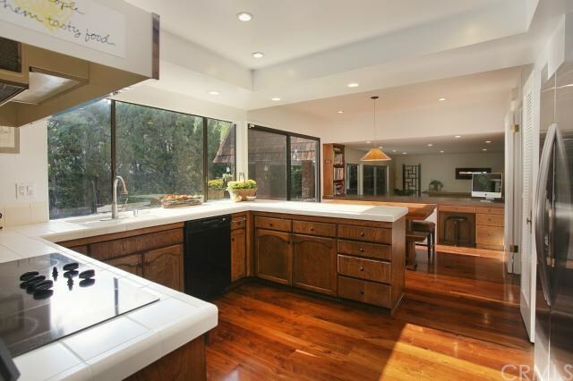 Property Photo: 4826 Blackhorse Road CA 90275