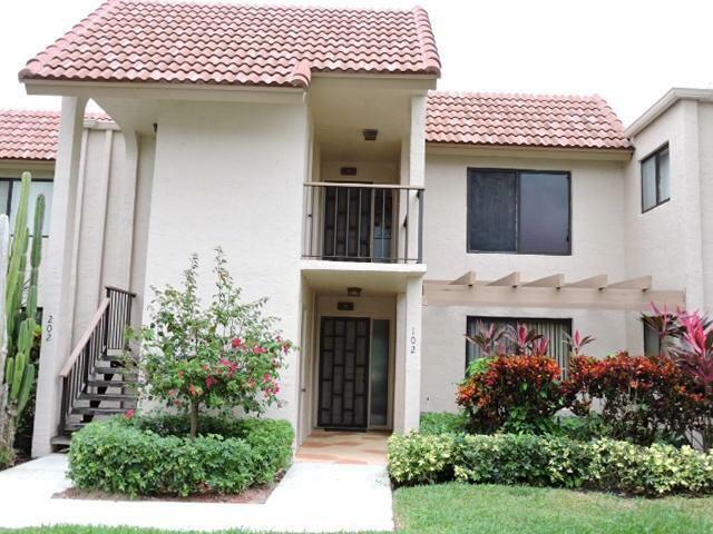 Property Photo:  5603 Fairway Park Drive 102  FL 33437 