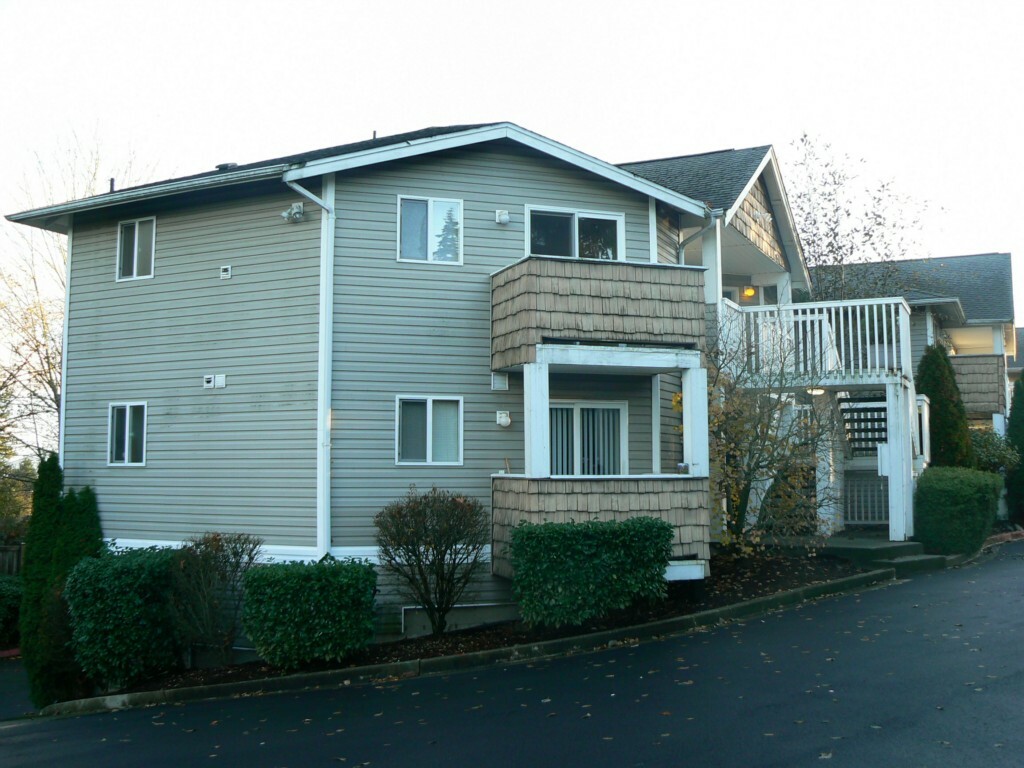 Property Photo: 15101 Admiralty Wy WA 98087