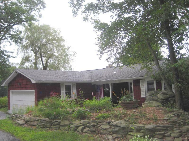 Property Photo:  517 Pocasset Rd  NJ 07422 