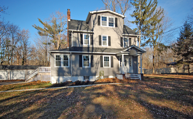 Property Photo:  1611 Cooper Rd 1  NJ 07076 