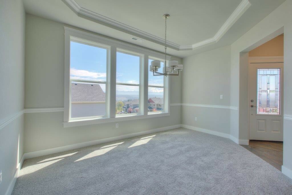 Property Photo: 13715 111th St Ct E WA 98374