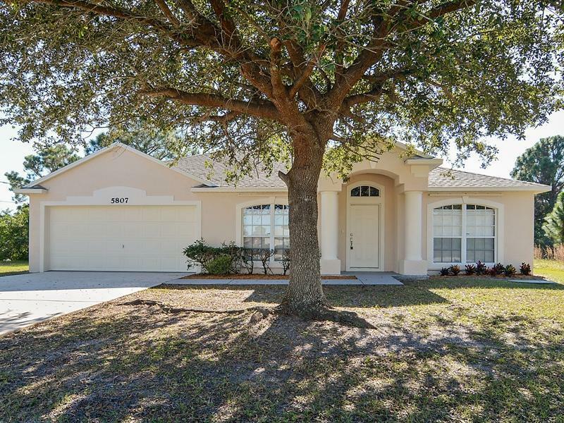 Property Photo:  5807 NW Carr Court  FL 34986 