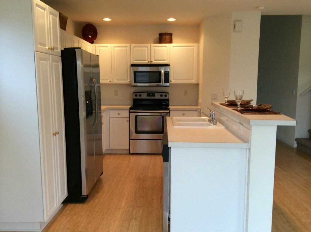Property Photo: 6101 Perry Ave SE WA 98092