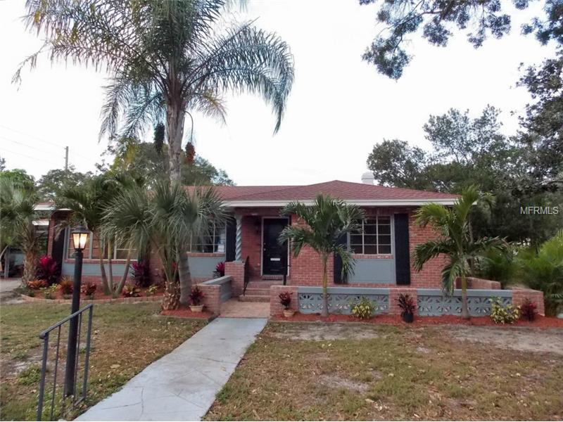 Property Photo: 5300 4th Ave N FL 33710