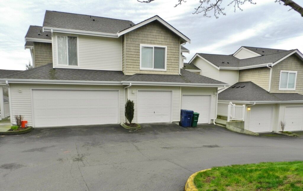 Property Photo:  14716 1st Lane NE 101  WA 98019 