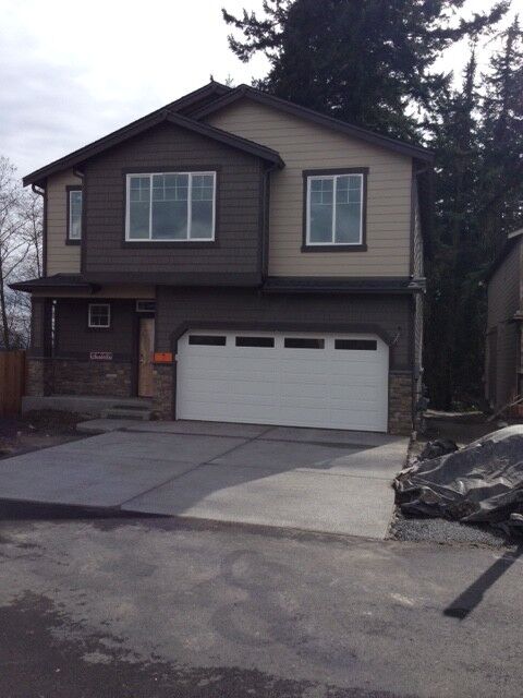 Property Photo:  15630 31st Place W  WA 98087 