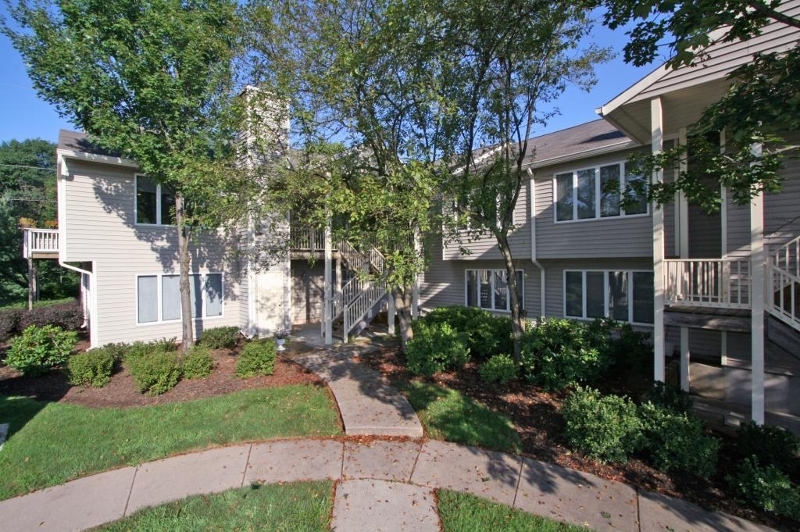 Property Photo: 36 Westchester Ter NJ 08801