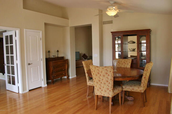 Property Photo: 1310 W Canary Way AZ 85286