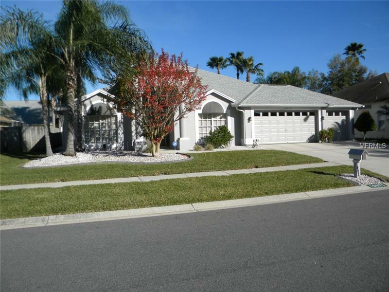 Property Photo: 10021 Colonnade Drive FL 33647