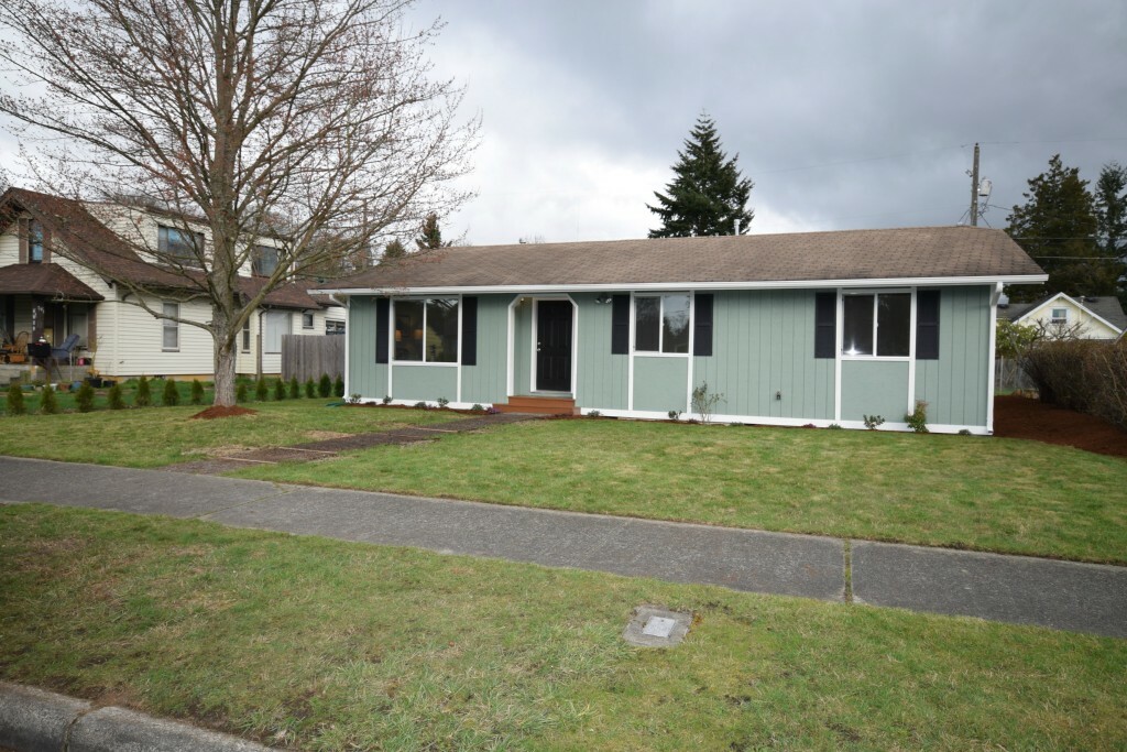 Property Photo:  6421 S Mullen St  WA 98409 