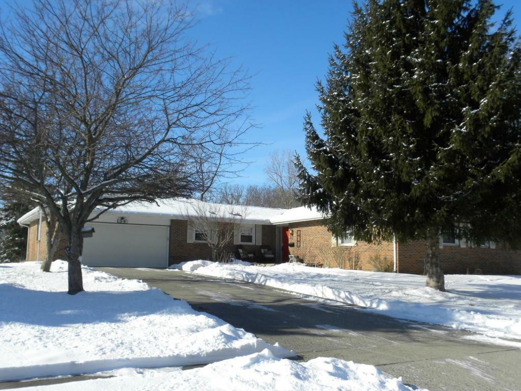 Property Photo:  623 Parkway Drive  OH 43040 