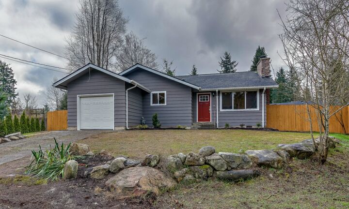 8114 205th St SW  Edmonds WA 98026 photo