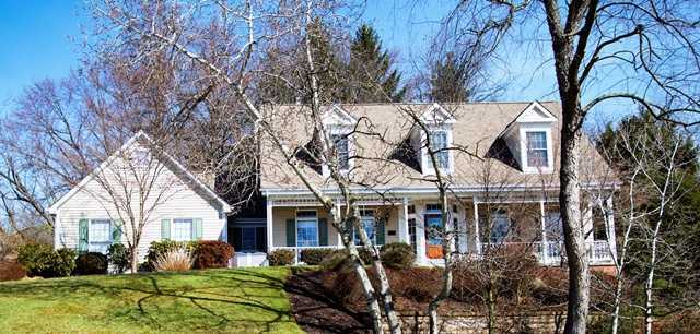 Property Photo:  2528 Matterhorn Drive  PA 15090 