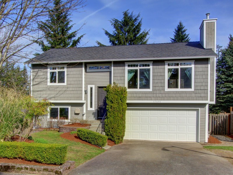 Property Photo: 17636 156th Ave SE WA 98058