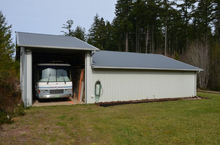 Property Photo:  17419 97th St Kpn  WA 98394 