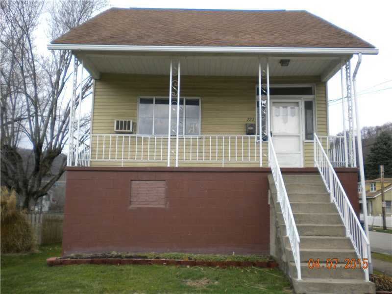 Property Photo:  227 Second St  PA 16229 