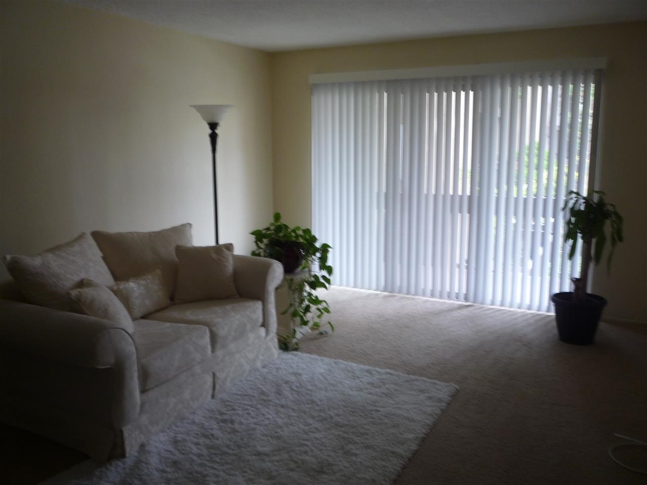 Property Photo: 1801 Diamond St 206 CA 92109