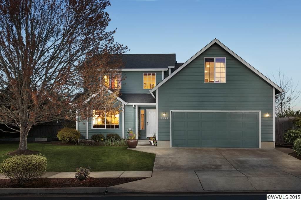 Property Photo: 1609 SW Otana Dr OR 97333