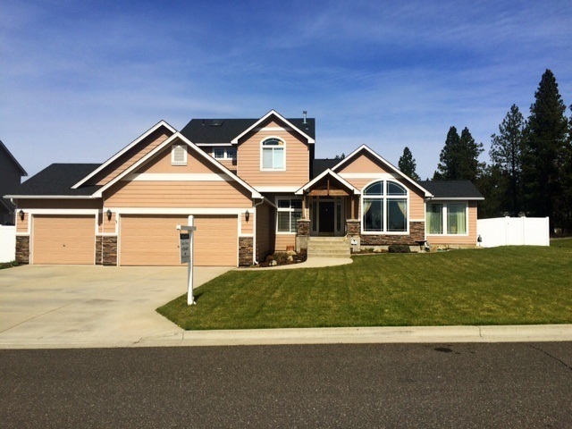 Property Photo:  617 E Westcrest  WA 99005 