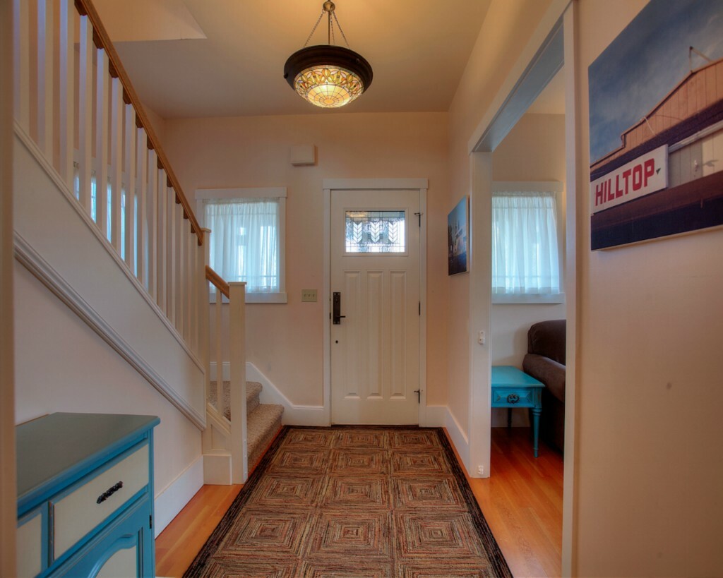 Property Photo: 1124 S Sheridan Ave WA 98405