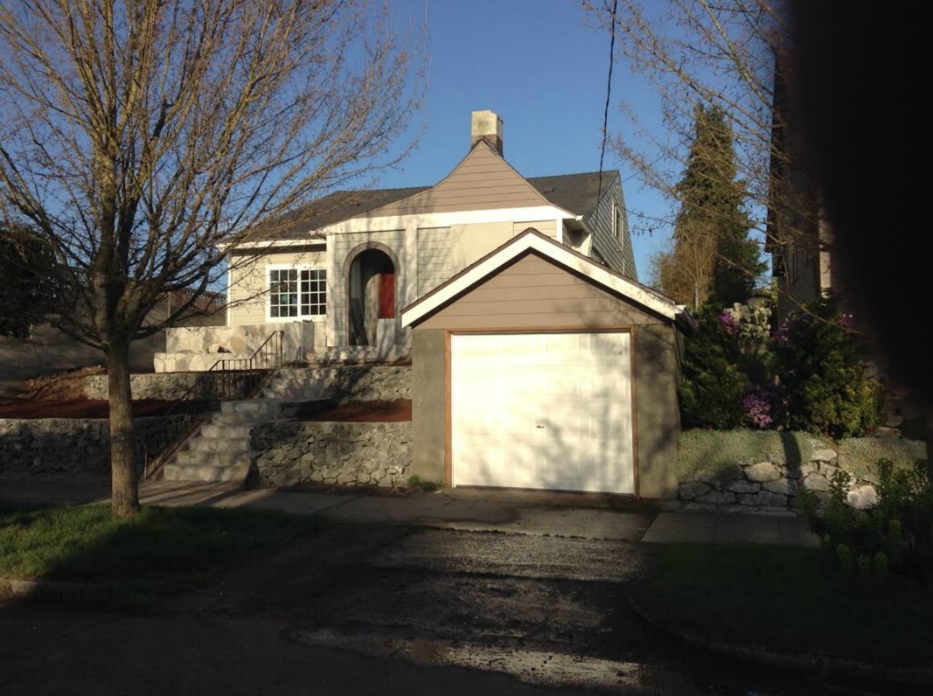 Property Photo: 3214 17 Ave S WA 98144