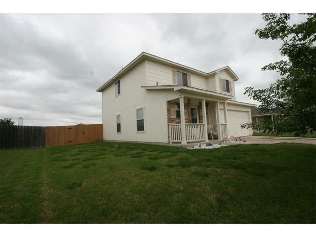 Property Photo: 313 McCoy Lane TX 78634