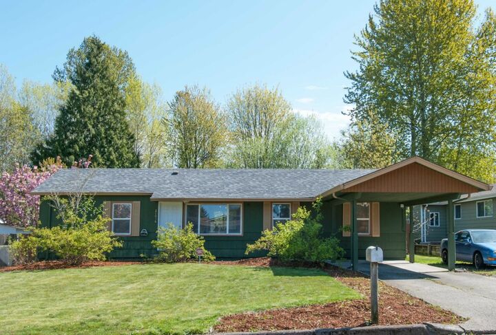 21016 121st Place SE  Kent WA 98031 photo