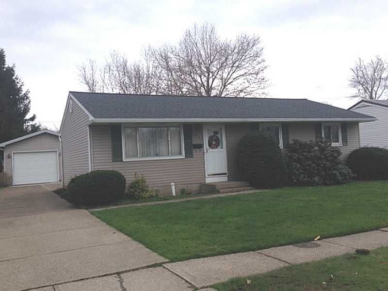 Property Photo: 2221 Glendale Avenue PA 16510