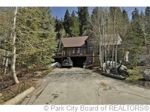 Property Photo:  755 Parkview Drive  UT 84098 