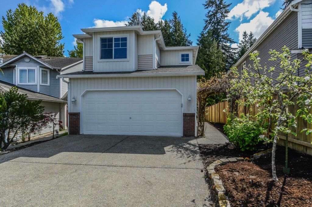 Property Photo: 310 N 23rd St WA 98273