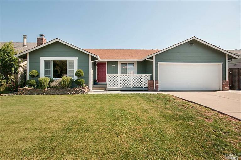 Property Photo:  812 Parent Way  CA 94954 