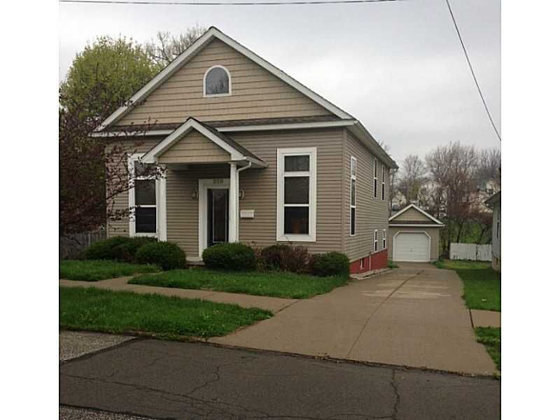 Property Photo: 326 E 4th Street PA 16507