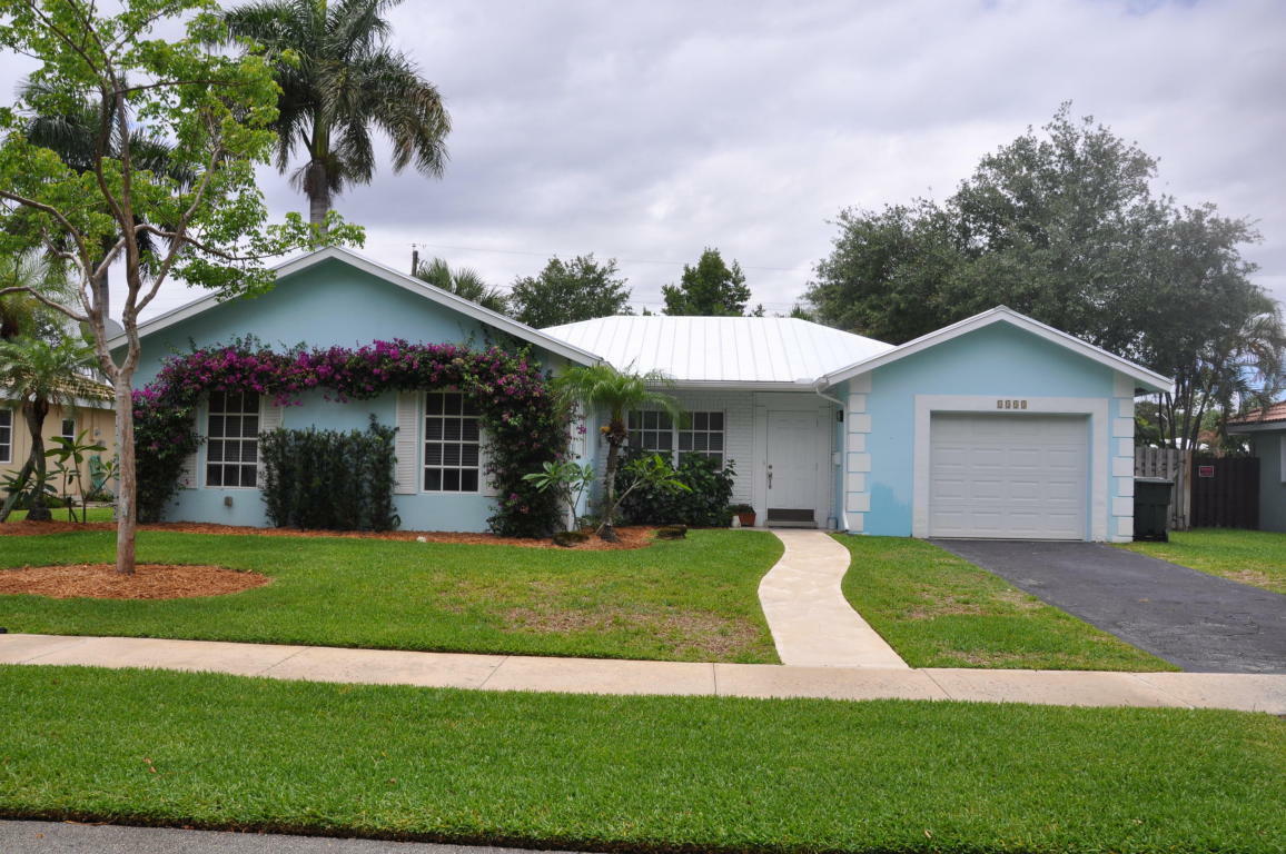 Property Photo:  1133 SW 12th Road  FL 33486 