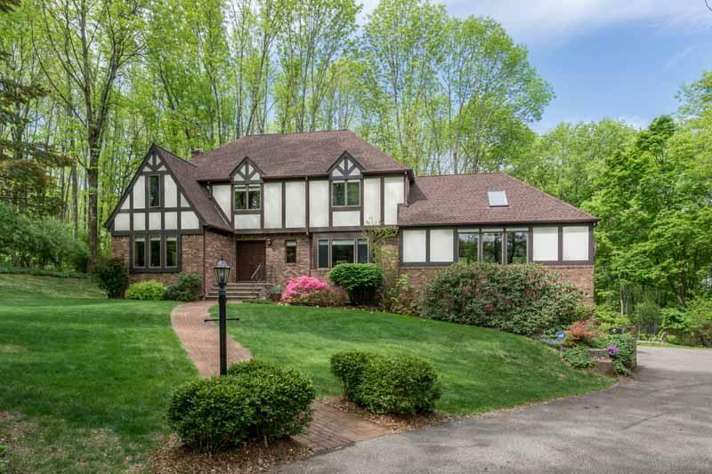 Property Photo: 37 N Mt Lebanon Rd NJ 07853