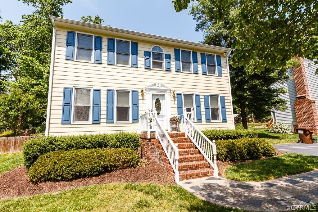 Property Photo:  9310 Guenevere Place  VA 23116 