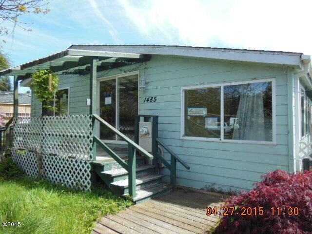 Property Photo:  1485 SE Jefferson Street  OR 97394 