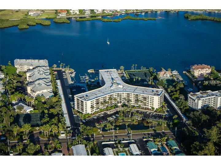 Property Photo: 5855 Midnight Pass Road 520 FL 34242