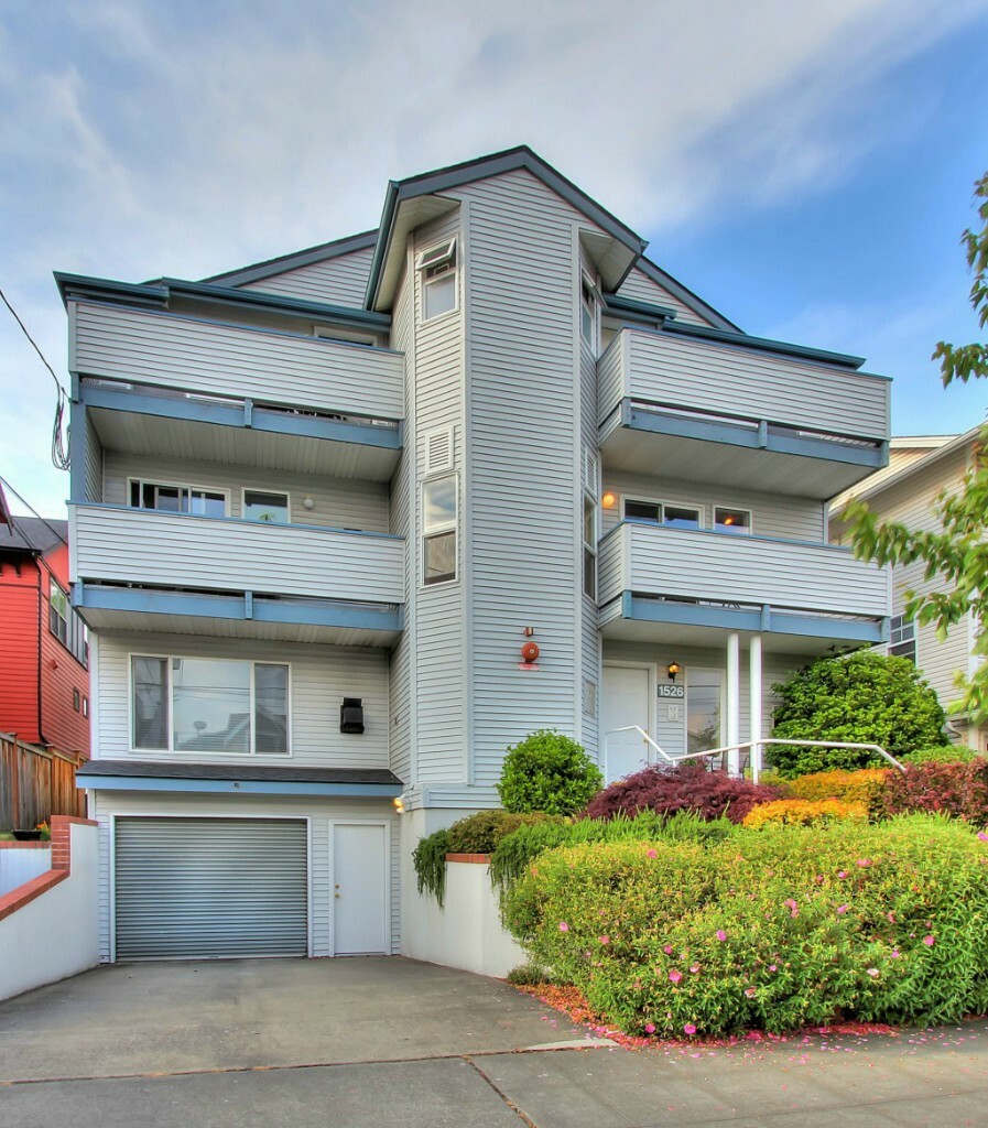 Property Photo: 1526 NW 58th St 202 WA 98107