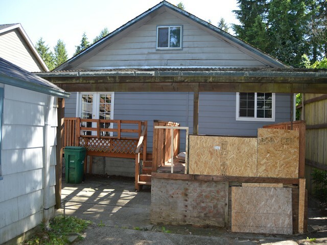 Property Photo:  3712 Burwell St  WA 98312 