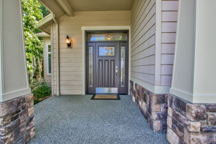 Property Photo:  1307 N 43rd Place  WA 98273 