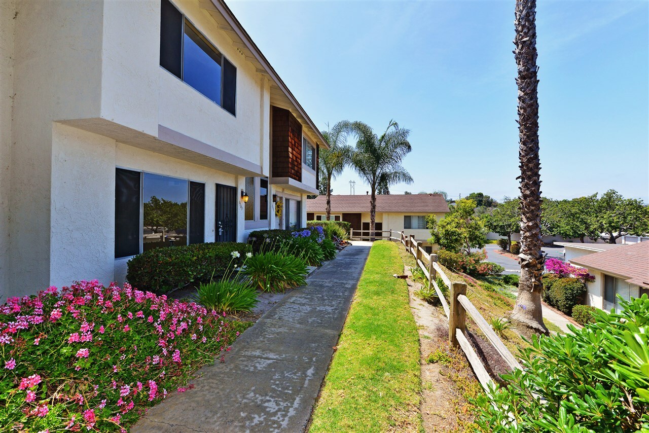 3563 Surf  Oceanside CA 92056 photo