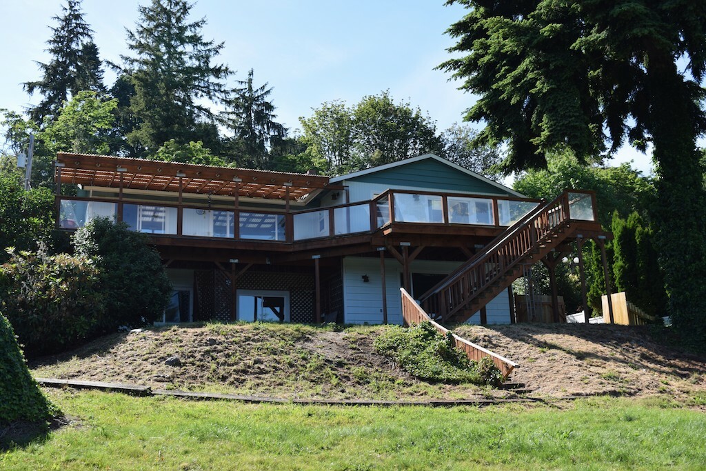 Property Photo: 693 Vesper Wy WA 98282