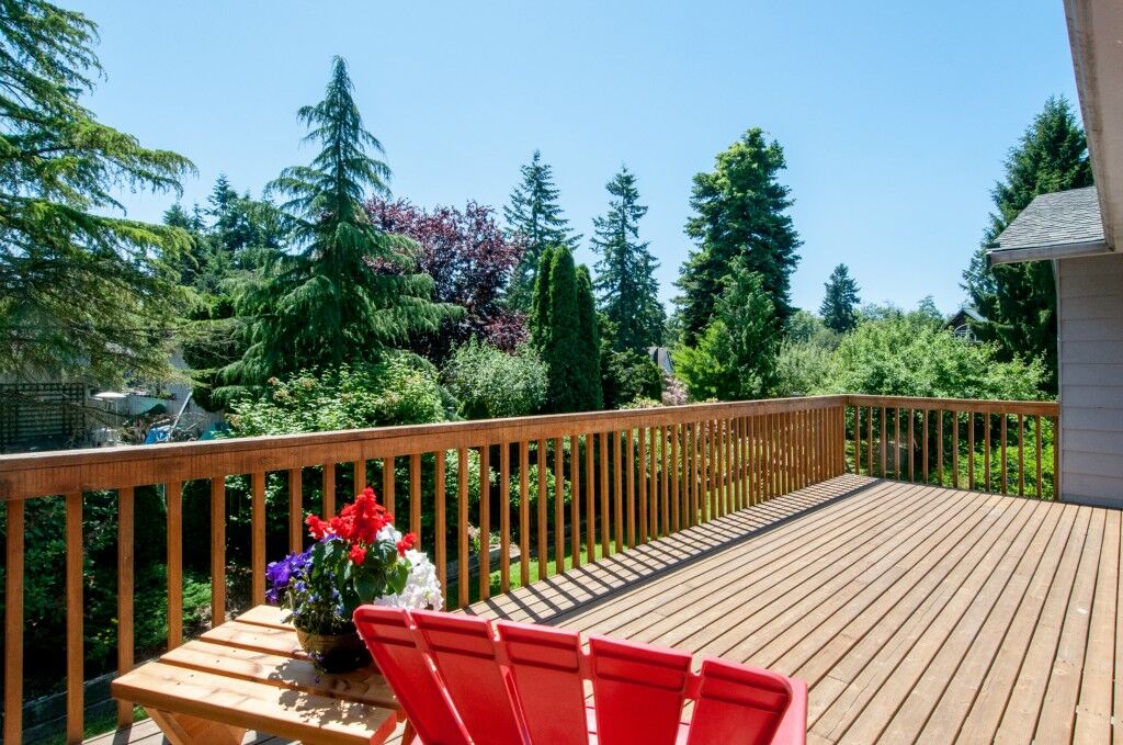 Property Photo:  4914 100th Place SW  WA 98275 